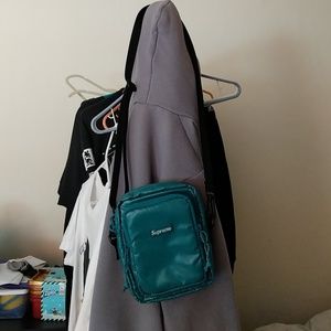 Authentic Supreme side bag FW2017